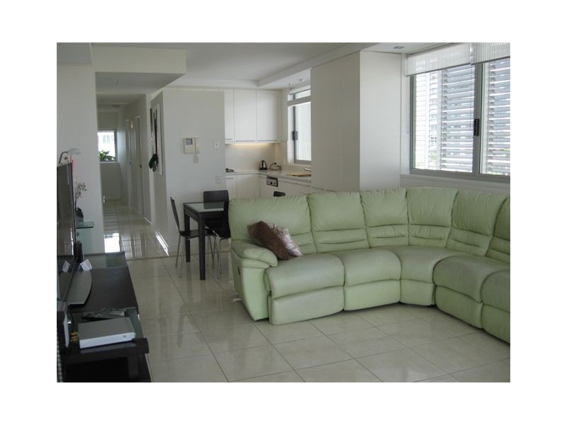 Coolangatta QLD 4225