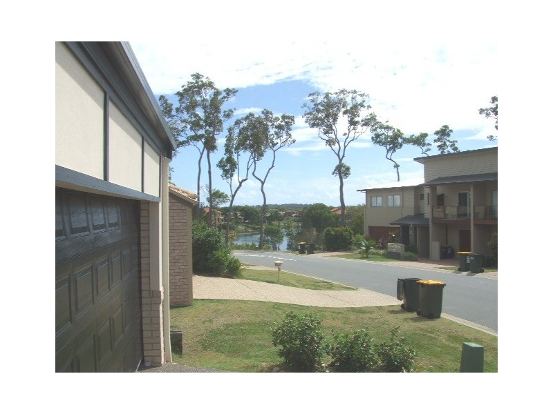 Varsity Lakes QLD 4227