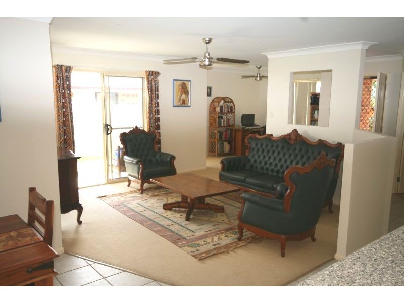 15 Suffolk Parade, Pottsville NSW 2489