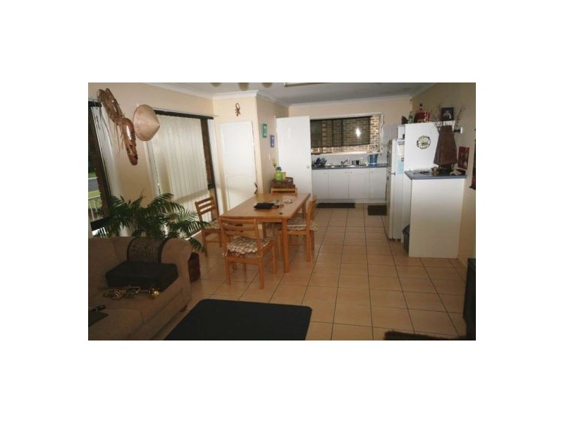 32 Tamarind Ave, Cabarita Beach NSW 2488