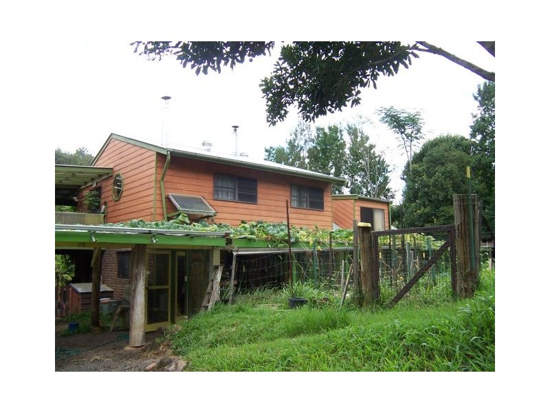 Uki NSW 2484