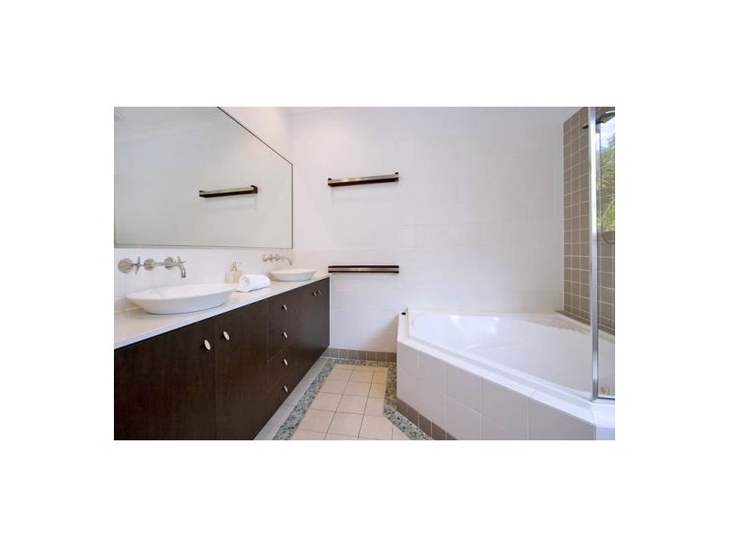 1/2 Tweed Coast Rd, Hastings Point NSW 2489