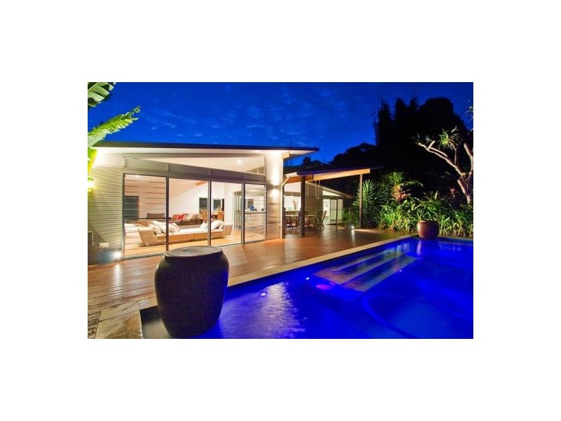 11 Cabbage Gum Rd, Pottsville NSW 2489