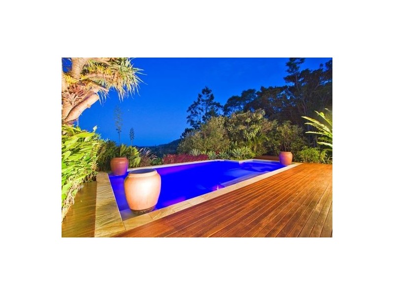 11 Cabbage Gum Rd, Pottsville NSW 2489