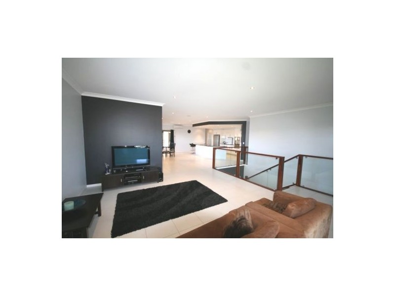 6 Mylestom Circle, Pottsville NSW 2489