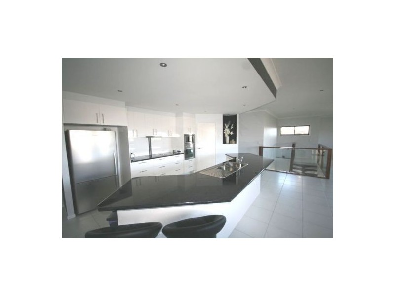 6 Mylestom Circle, Pottsville NSW 2489