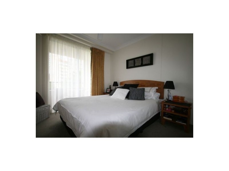 Coolangatta QLD 4225