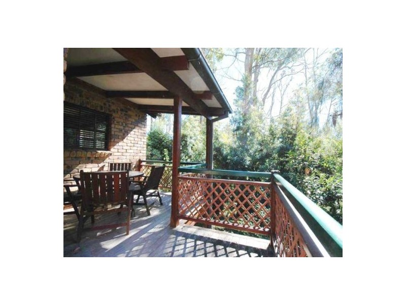 3 Dorset Place, Elanora QLD 4221