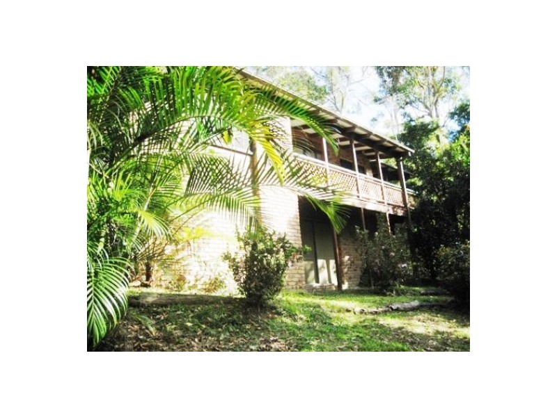 3 Dorset Place, Elanora QLD 4221