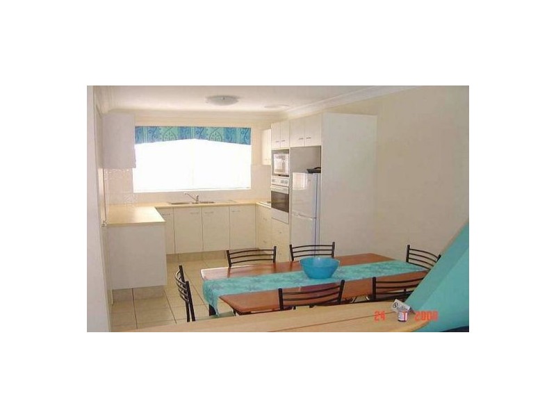 2/66 Tweed Coast Road, Pottsville NSW 2489