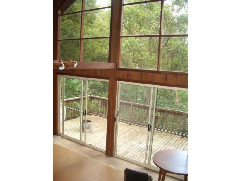 90 Bonny Doon Rd, Uki NSW 2484