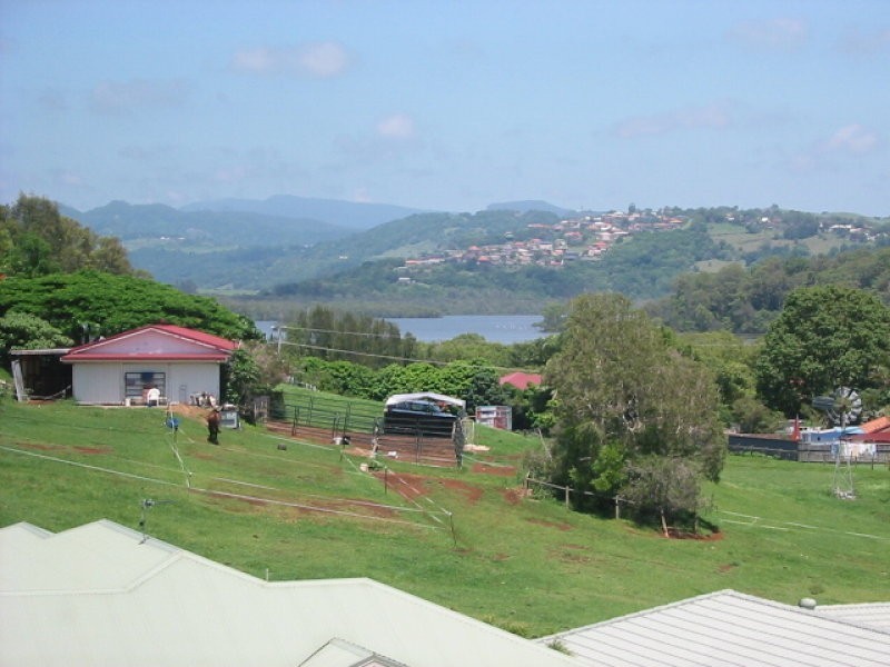 10 Firewheel Way, Banora Point NSW 2486