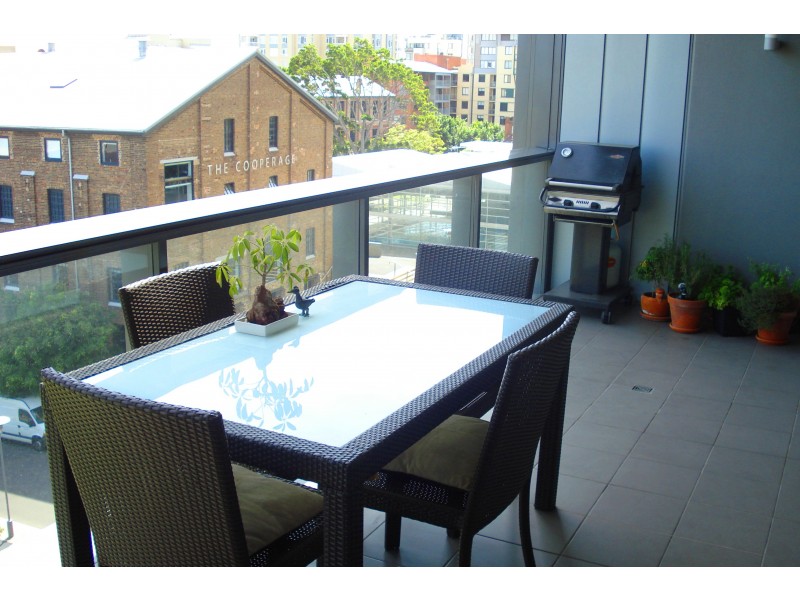 602/ 35 Bowman Street, Pyrmont NSW 2009