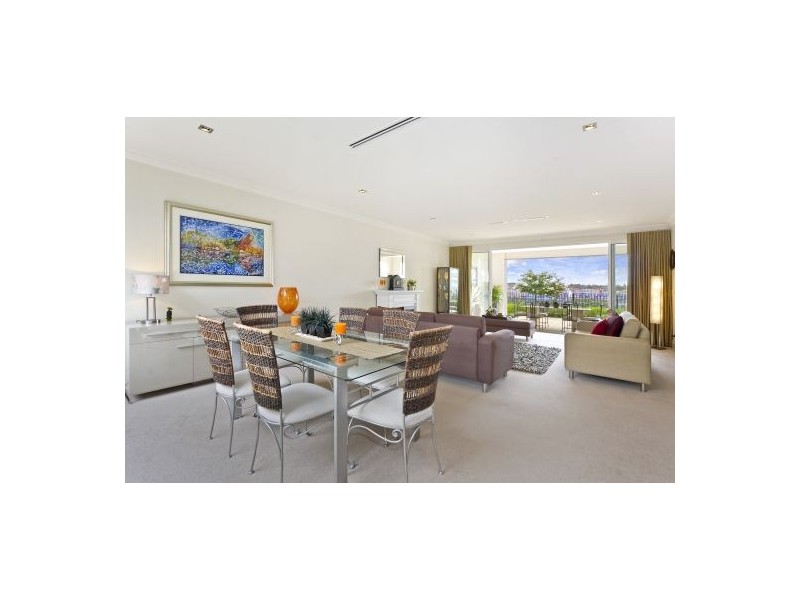 5  Vineyard Way, Breakfast Point NSW 2137