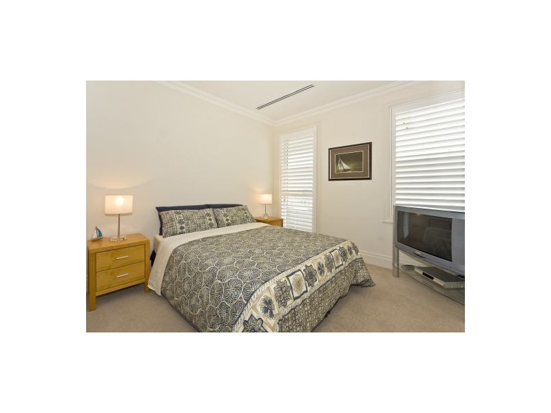 5  Vineyard Way, Breakfast Point NSW 2137