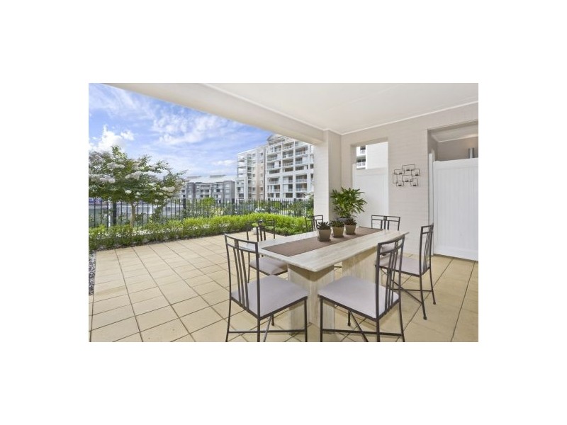 5  Vine yard Way, Breakfast Point NSW 2137