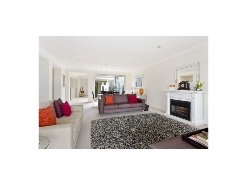 5  Vine yard Way, Breakfast Point NSW 2137