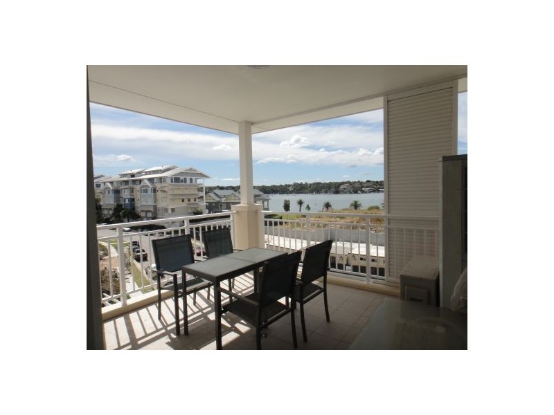 308/6 Penisula Drive, Breakfast Point NSW 2137