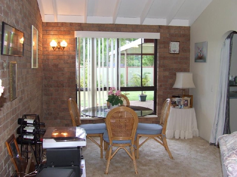 18 Shearwater Street, Burleigh Waters QLD 4220