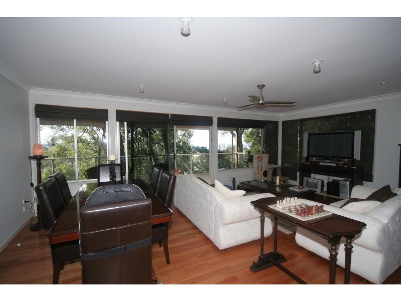 22 View Street, Burleigh Heads QLD 4220