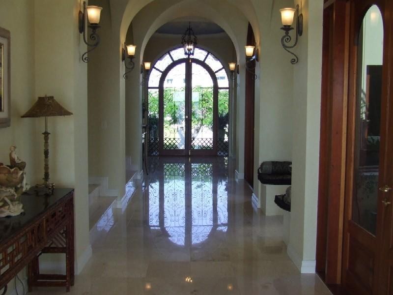 12 Knightsbridge Parade East, Sovereign Islands QLD 4216