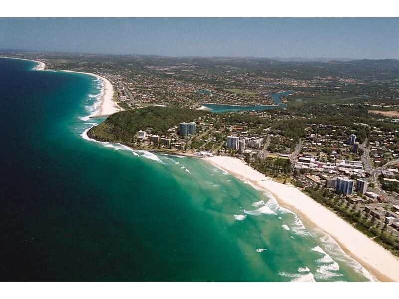 1 OCEAN STREET  SWELL, Burleigh Heads QLD 4220