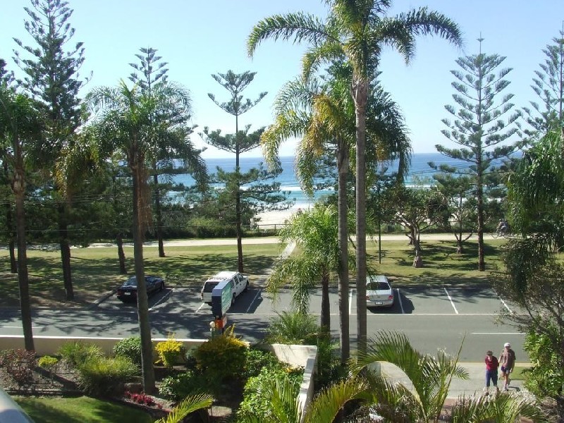 146 The Esplanade, Burleigh Heads QLD 4220