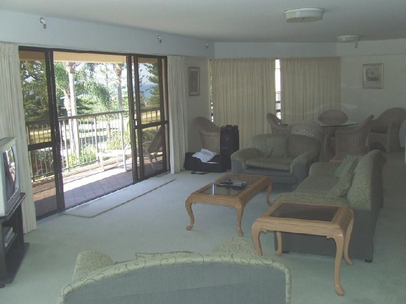 146 The Esplanade, Burleigh Heads QLD 4220