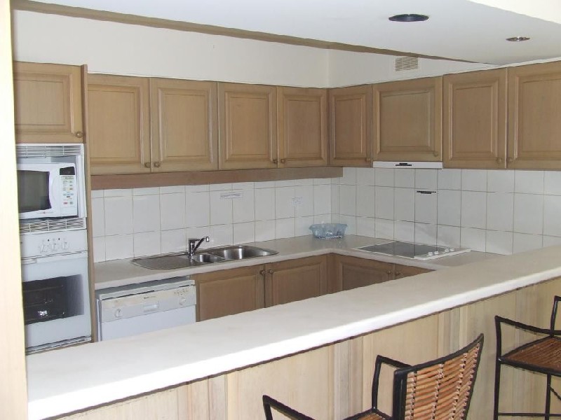 146 The Esplanade, Burleigh Heads QLD 4220