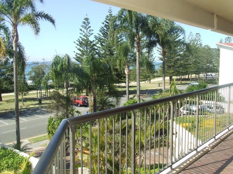 146 The Esplanade, Burleigh Heads QLD 4220