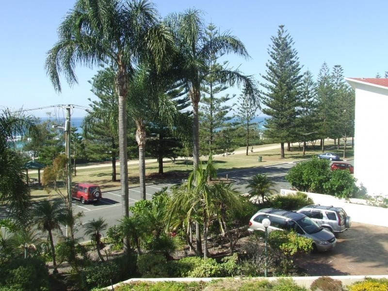 146 The Esplanade, Burleigh Heads QLD 4220