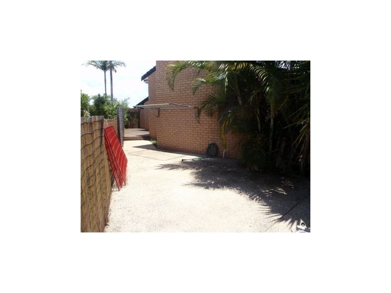 01 80 Christine Avenue, Burleigh Waters QLD 4220