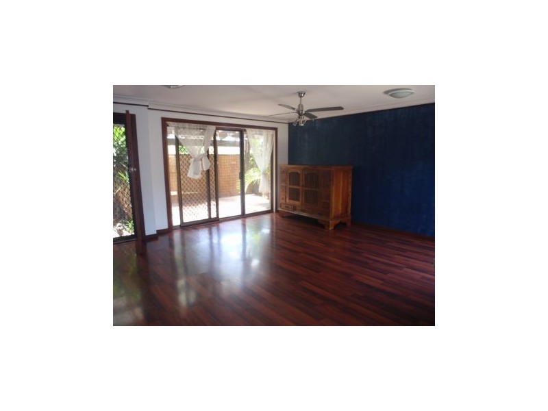 01 80 Christine Avenue, Burleigh Waters QLD 4220