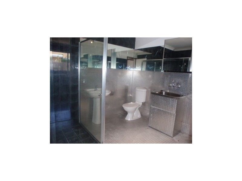 01 80 Christine Avenue, Burleigh Waters QLD 4220