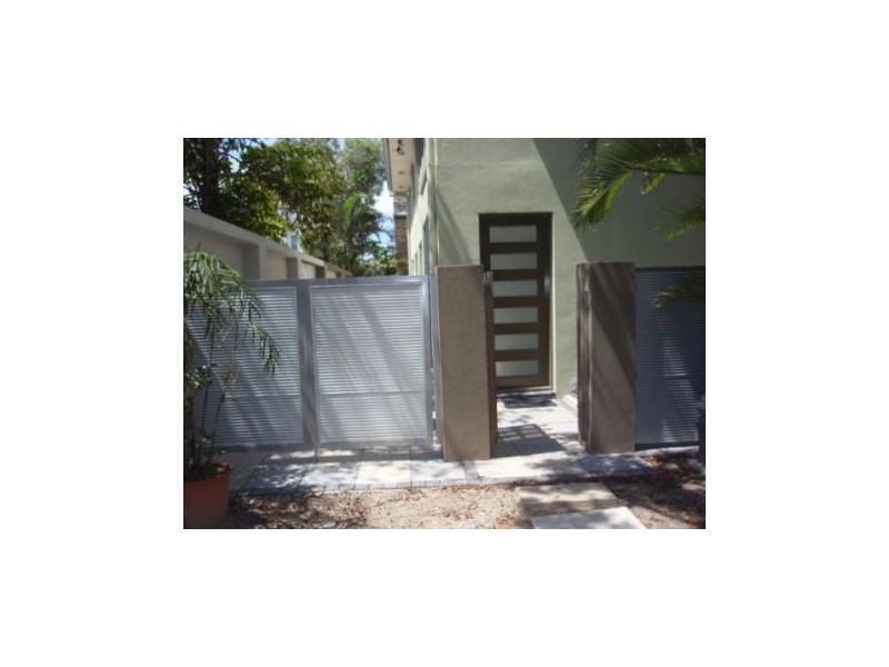 01/15 Chairlift Avenue, Nobby Beach QLD 4218