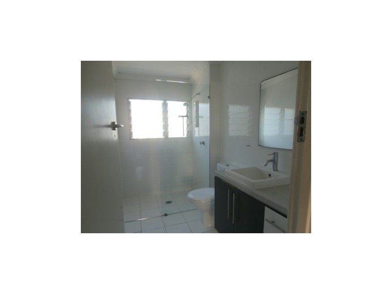 6/9 Mermaid Avenue, Mermaid Beach QLD 4218