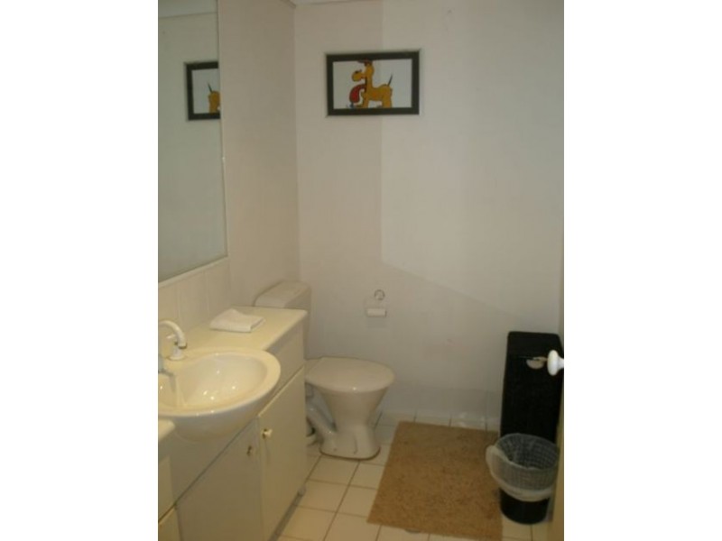 B26 1 Great Hall Drive, Nobby Beach QLD 4218
