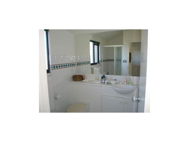 B26 1 Great Hall Drive, Nobby Beach QLD 4218