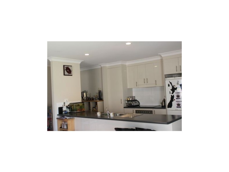 95 Mcauley, Pacific Pines QLD 4211