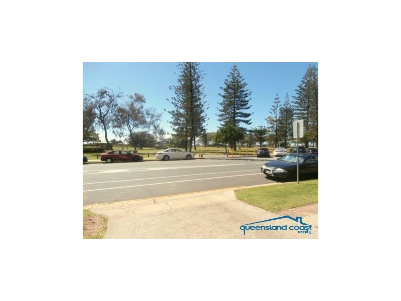 106/2 Queensland Avenue, Broadbeach QLD 4218