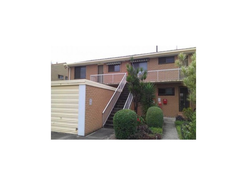4 17 Sonia Street, Mermaid Beach QLD 4218