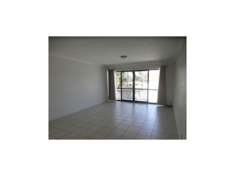 4 17 Sonia Street, Mermaid Beach QLD 4218