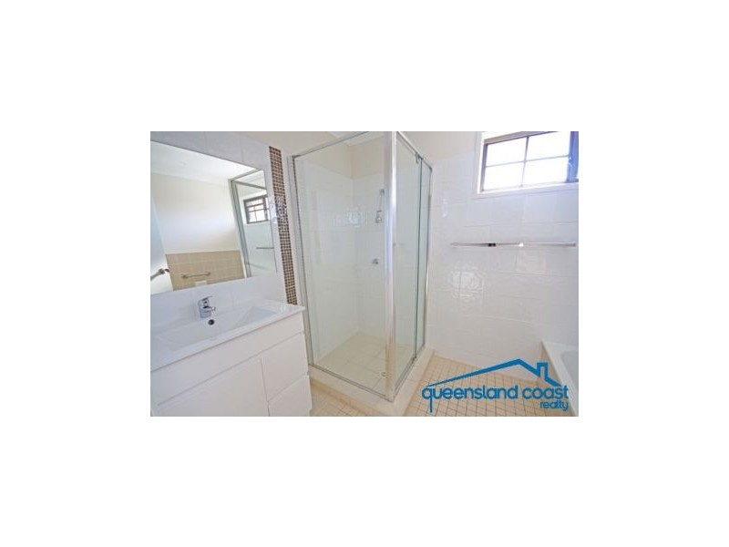 23/12 Landau Court, Miami QLD 4220