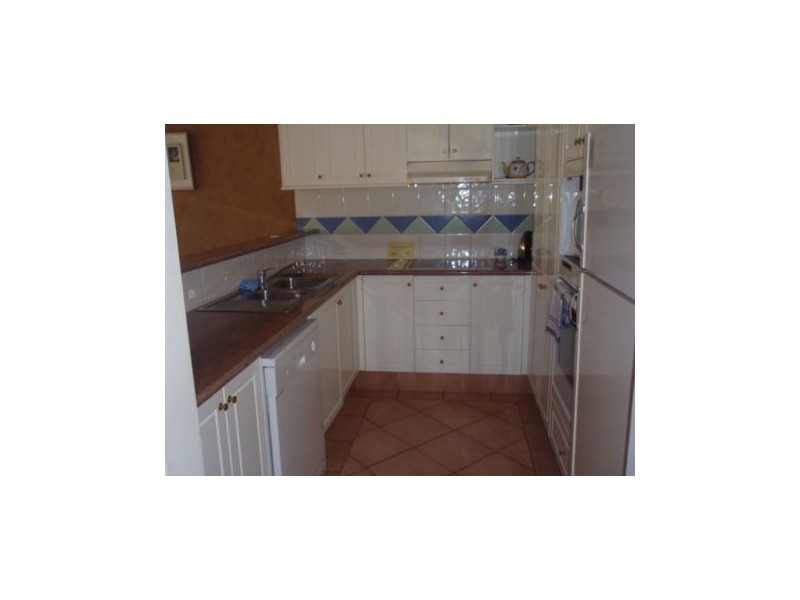 25 Santorini 28 Chairlift Ave, Mermaid Beach QLD 4218