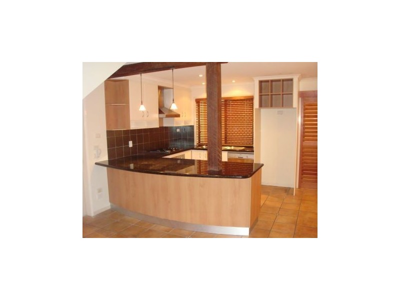 2/12 Lavarack Road, Mermaid Beach QLD 4218