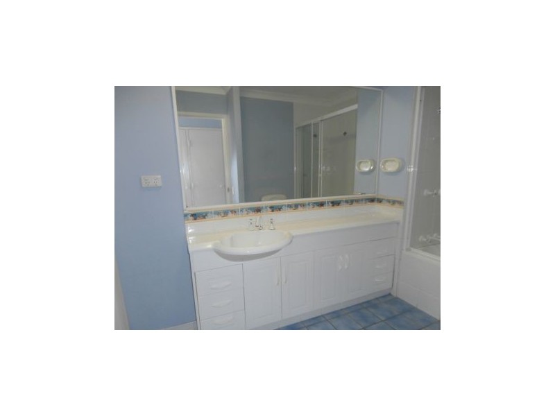 10/6 Venice Street, Mermaid Beach QLD 4218