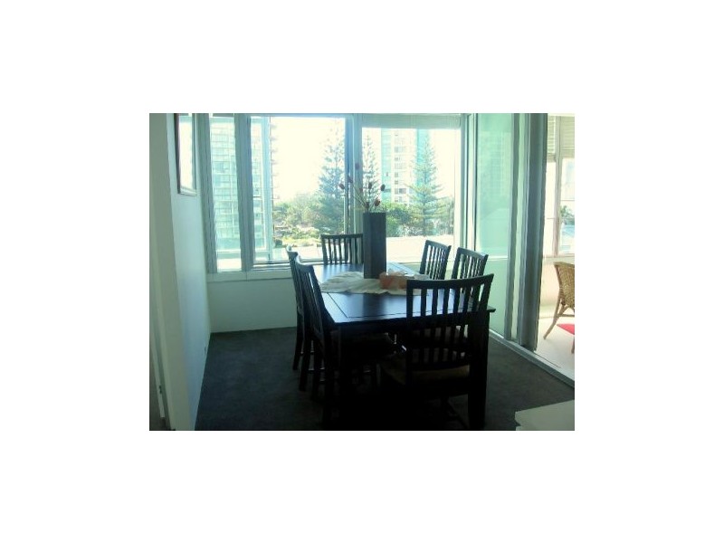 304/9 Hamilton Avenue, Surfers Paradise QLD 4217