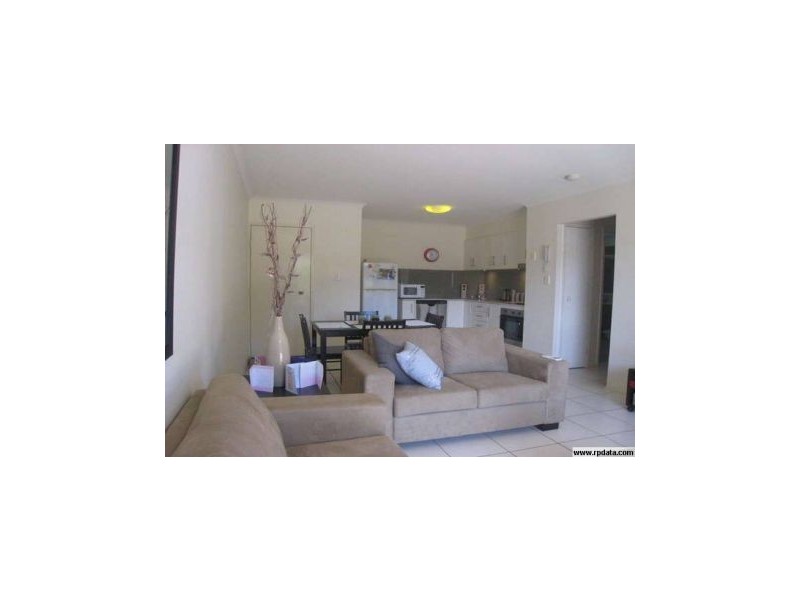 5/2104 Gold Coast Highway, Miami QLD 4220