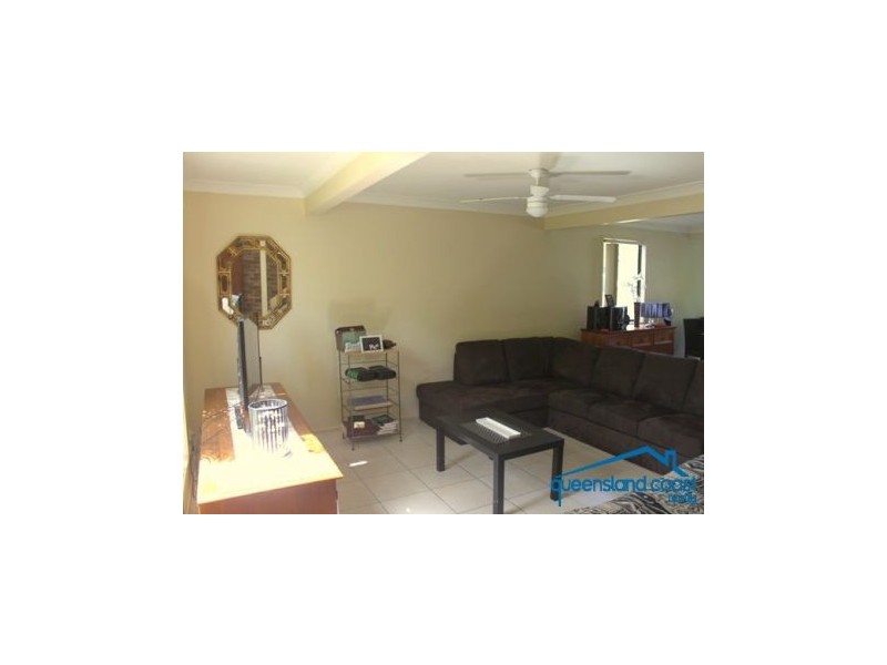 35/71 Olsen Avenue, Labrador QLD 4215