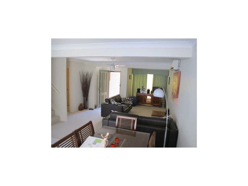 5/16-18 Bottlewood Court, Burleigh Waters QLD 4220